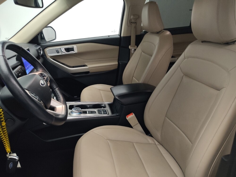 2022 Ford Explorer in Birmingham, AL 35215 - 18139862 17