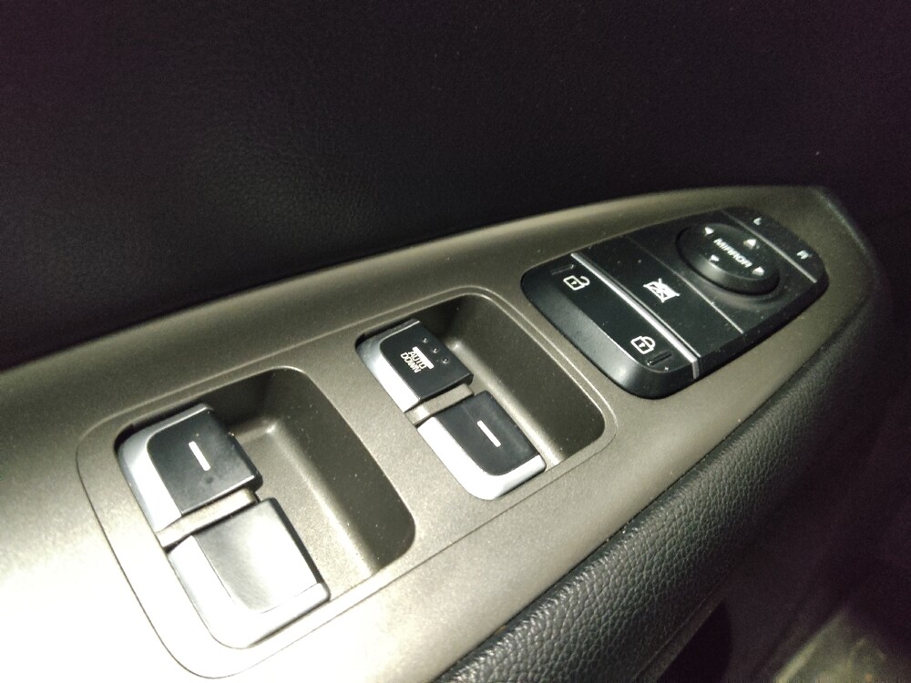 2019 Kia Optima in Athens, GA 30606 - 18139868 27