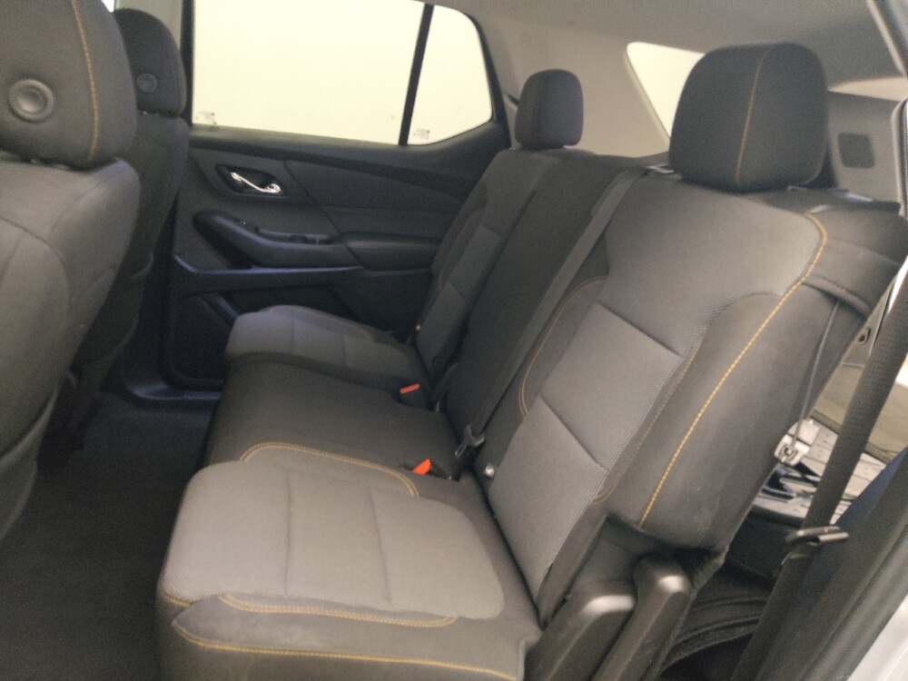 2021 Chevrolet Traverse in Stone Mountain, GA 30083 - 18139872 18