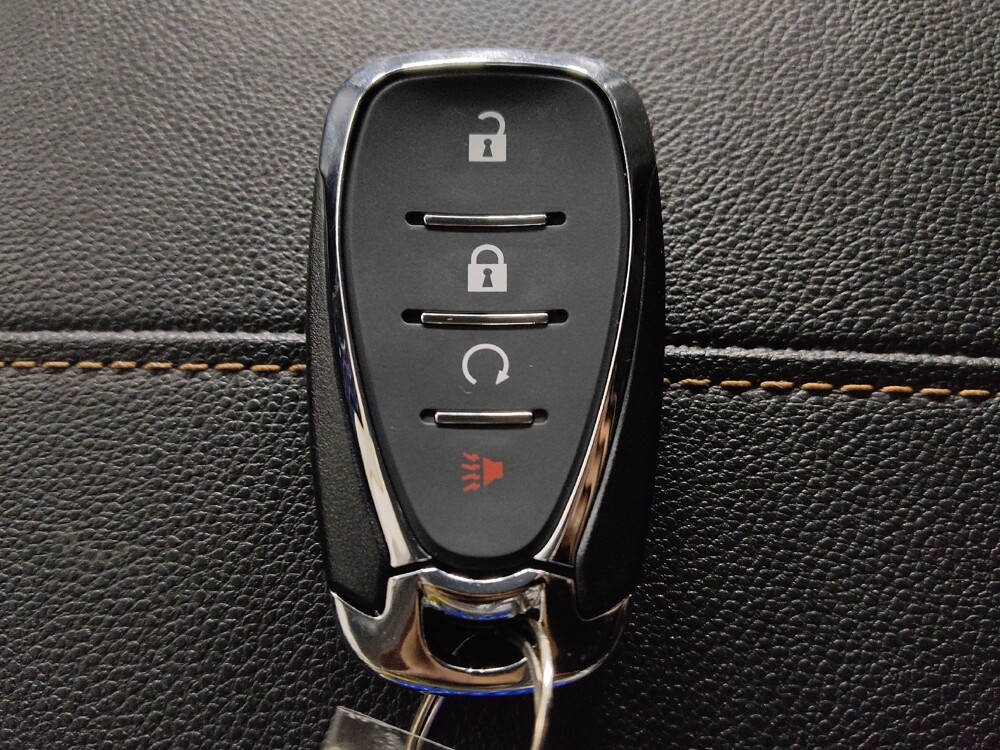 2021 Chevrolet Traverse in Stone Mountain, GA 30083 - 18139872 32