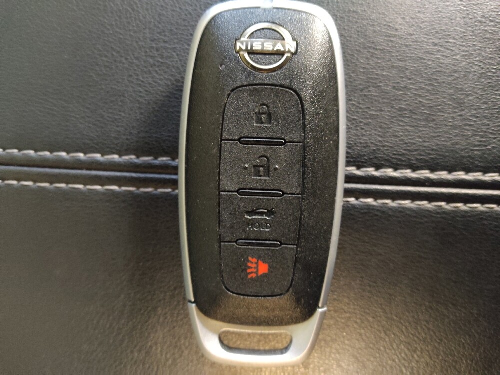 2025 Nissan Sentra in Greensboro, NC 27407 - 18139884 32