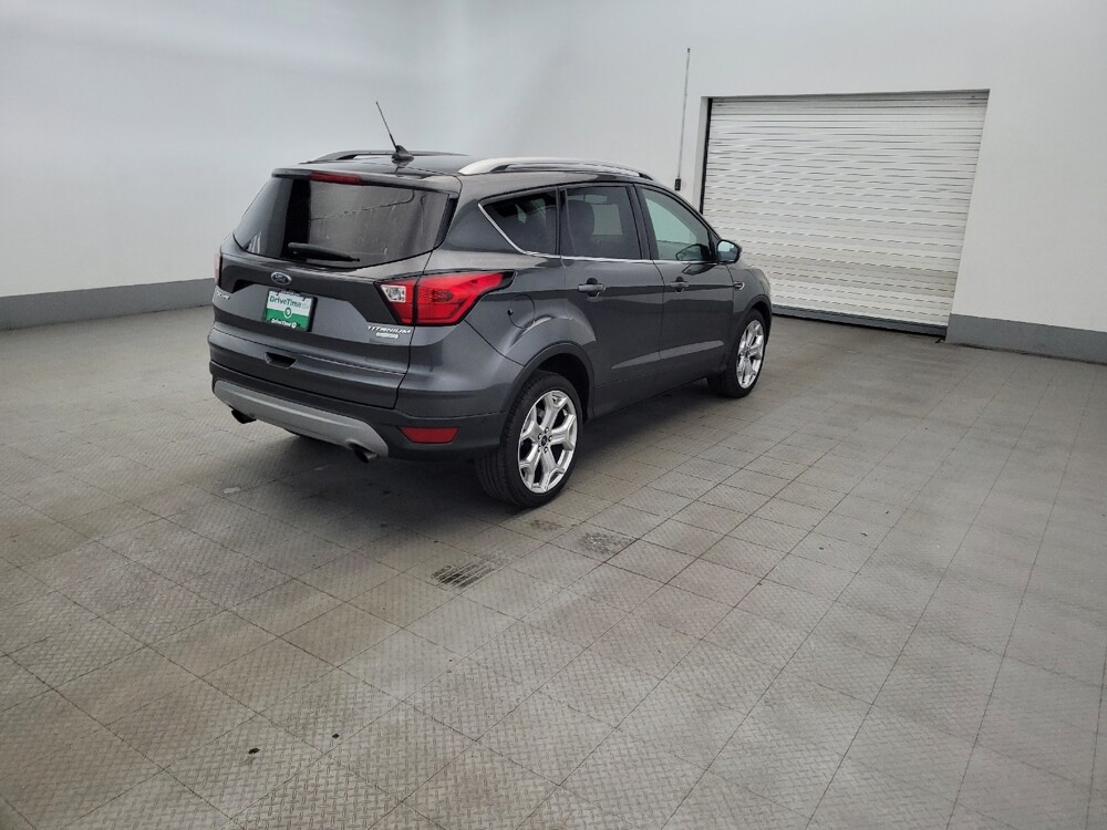2019 Ford Escape in Glen Burnie, MD 21061 - 18139885 9