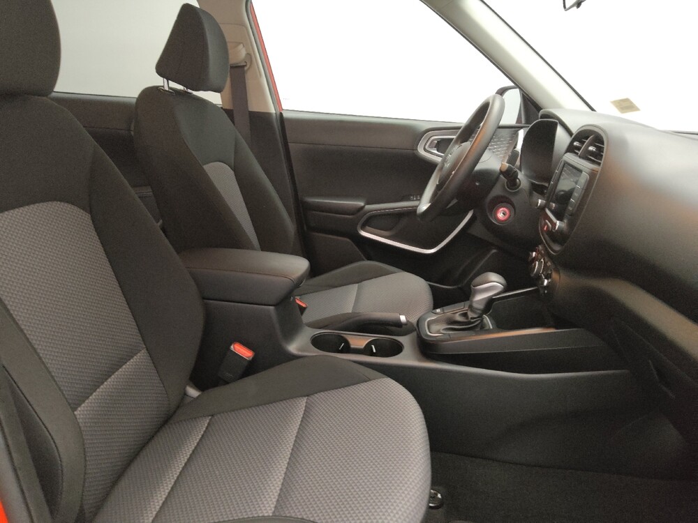 2025 Kia Soul in Plano, TX 75074 - 18139890 21