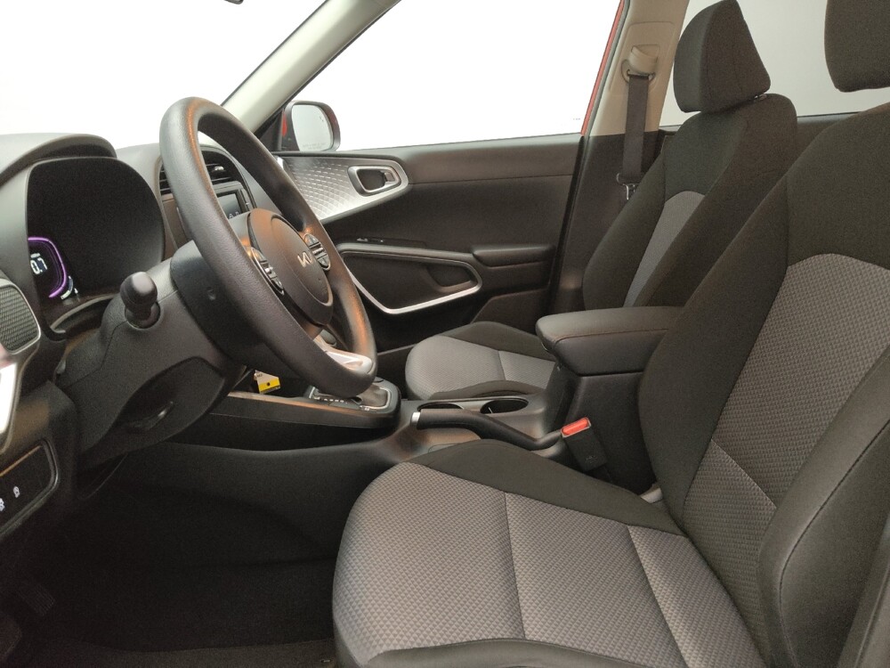 2025 Kia Soul in Plano, TX 75074 - 18139890 17