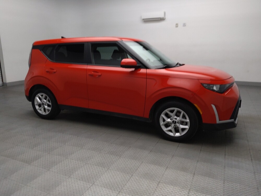 2025 Kia Soul in Plano, TX 75074 - 18139890 11