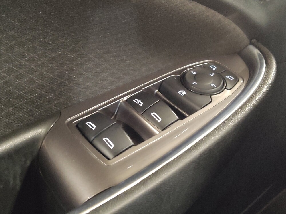 2021 Chevrolet Malibu in Plano, TX 75074 - 18139904 27