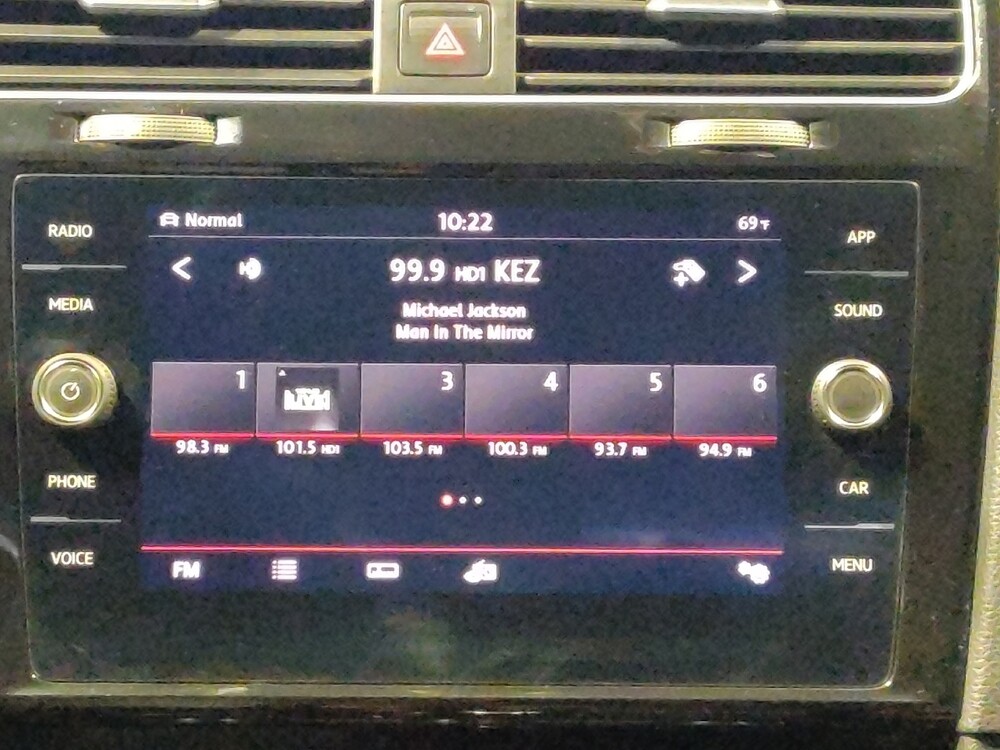 2019 Volkswagen GTI in Phoenix, AZ 85022 - 18139922 25