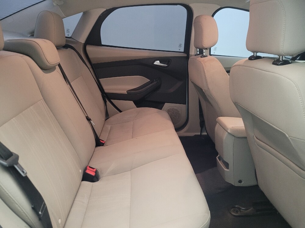 2018 Ford Focus in Albuquerque, NM 87123 - 18139925 19