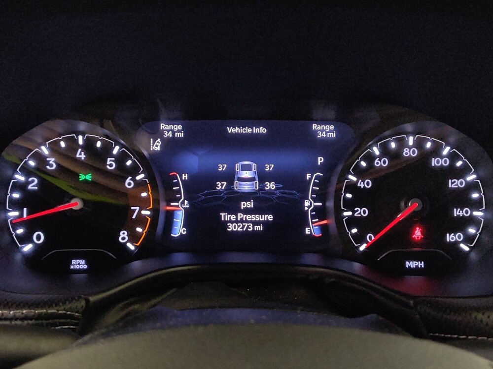 2022 Jeep Compass in Knoxville, TN 37923 - 18139929 23