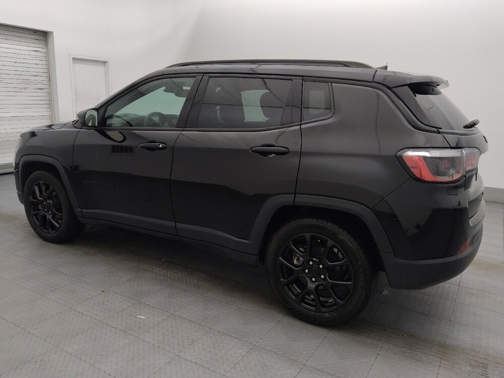 2022 Jeep Compass in Knoxville, TN 37923 - 18139929 3