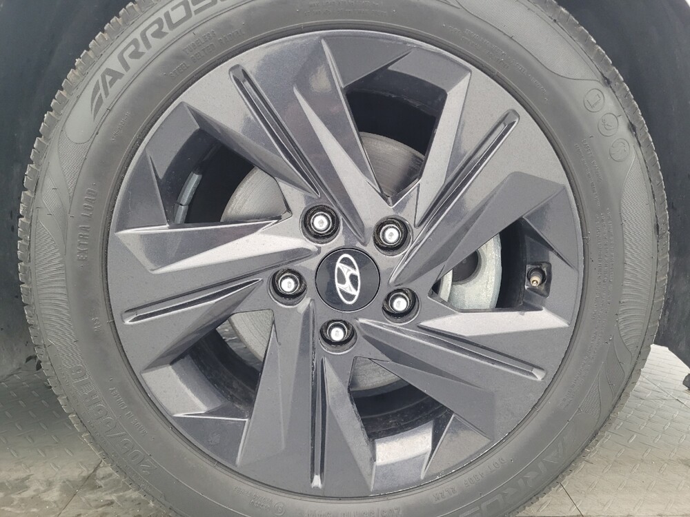 2021 Hyundai Elantra in Tampa, FL 33619 - 18139932 31