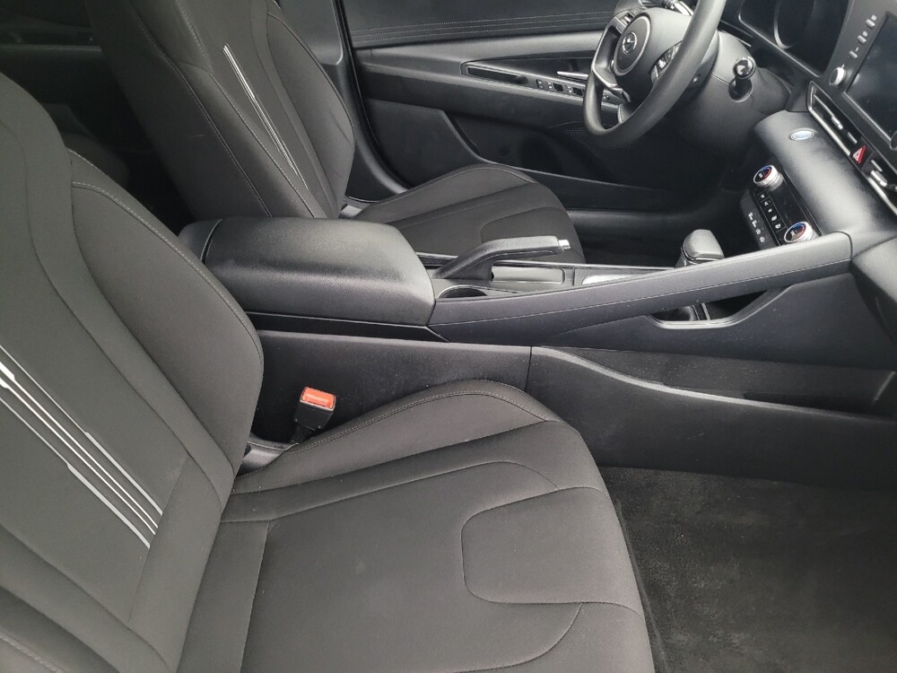 2021 Hyundai Elantra in Tampa, FL 33619 - 18139932 21