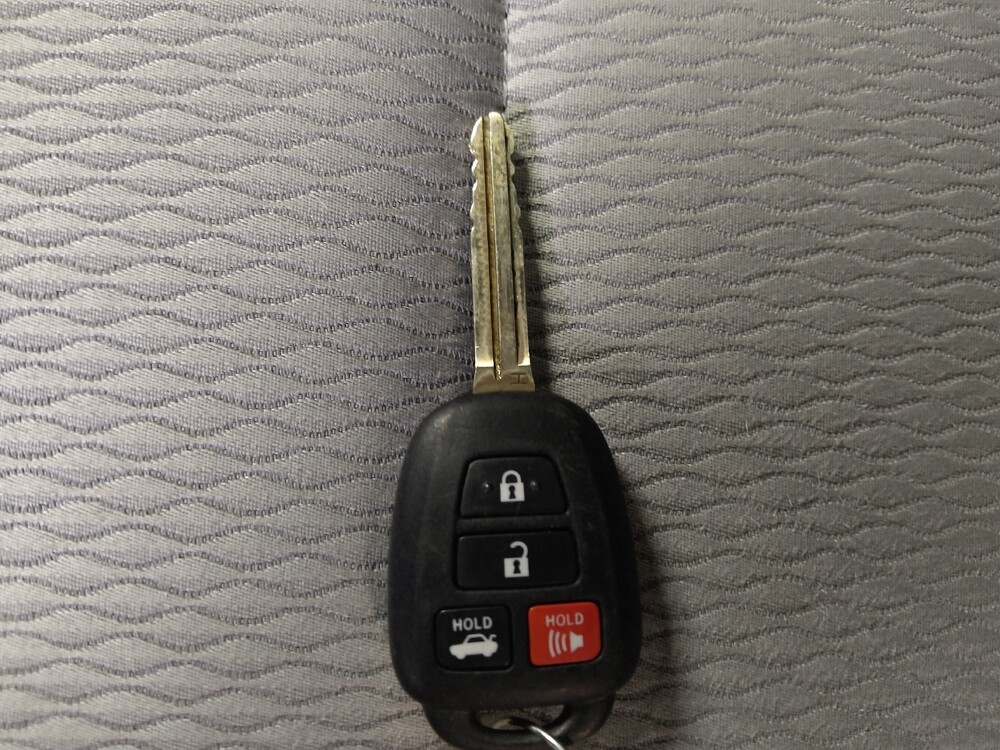 2019 Toyota Corolla in Tallahassee, FL 32304 - 18139938 32