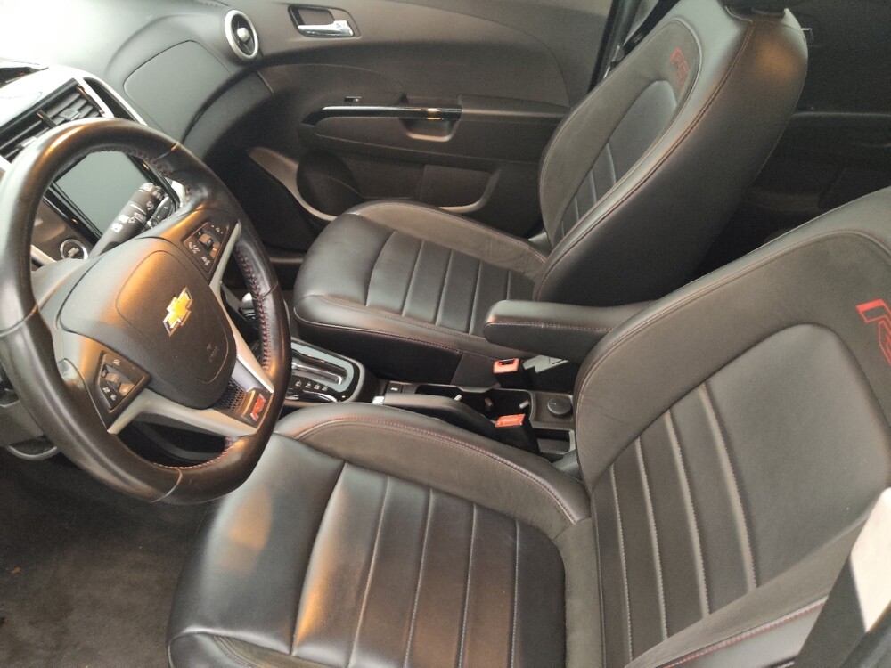 2017 Chevrolet Sonic in Lakeland, FL 33815 - 18139939 17