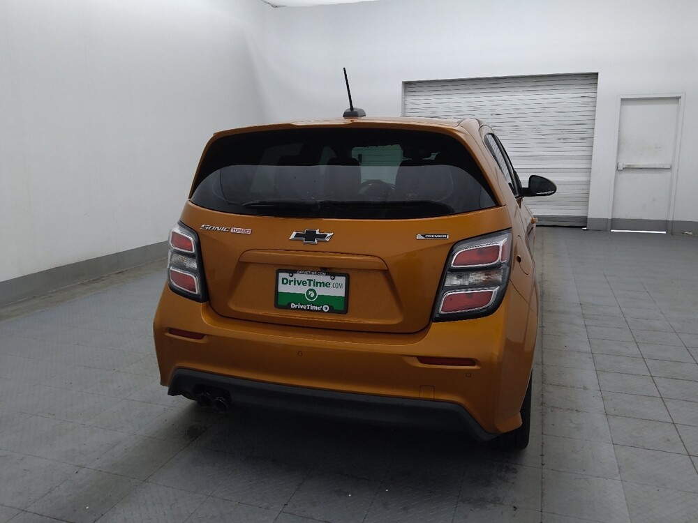 2017 Chevrolet Sonic in Lakeland, FL 33815 - 18139939 7