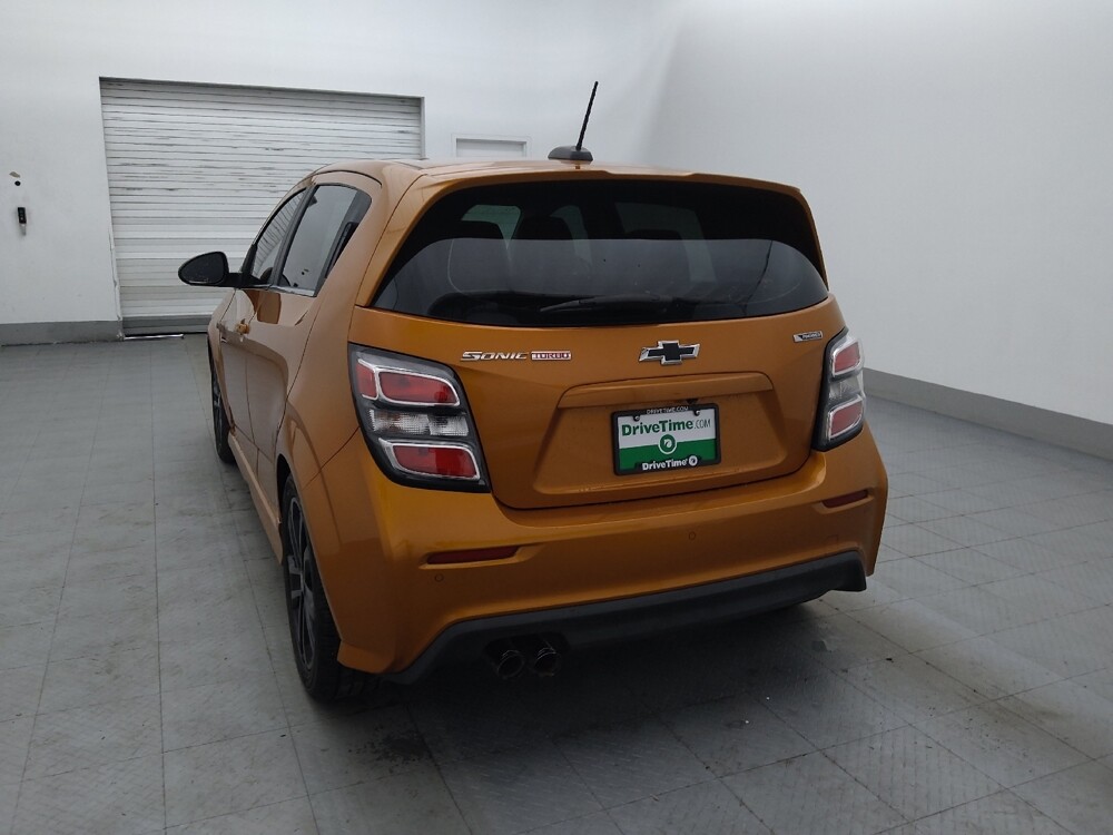 2017 Chevrolet Sonic in Lakeland, FL 33815 - 18139939 5