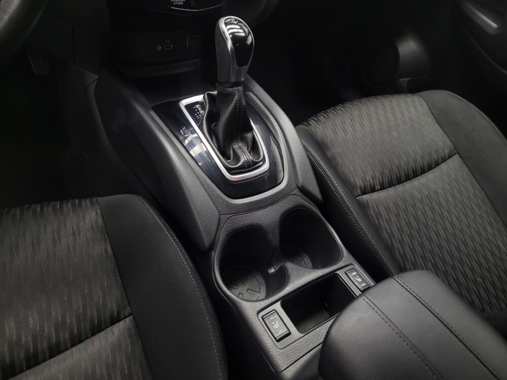 2018 Nissan Rogue in Las Vegas, NV 89104 - 18139947 26