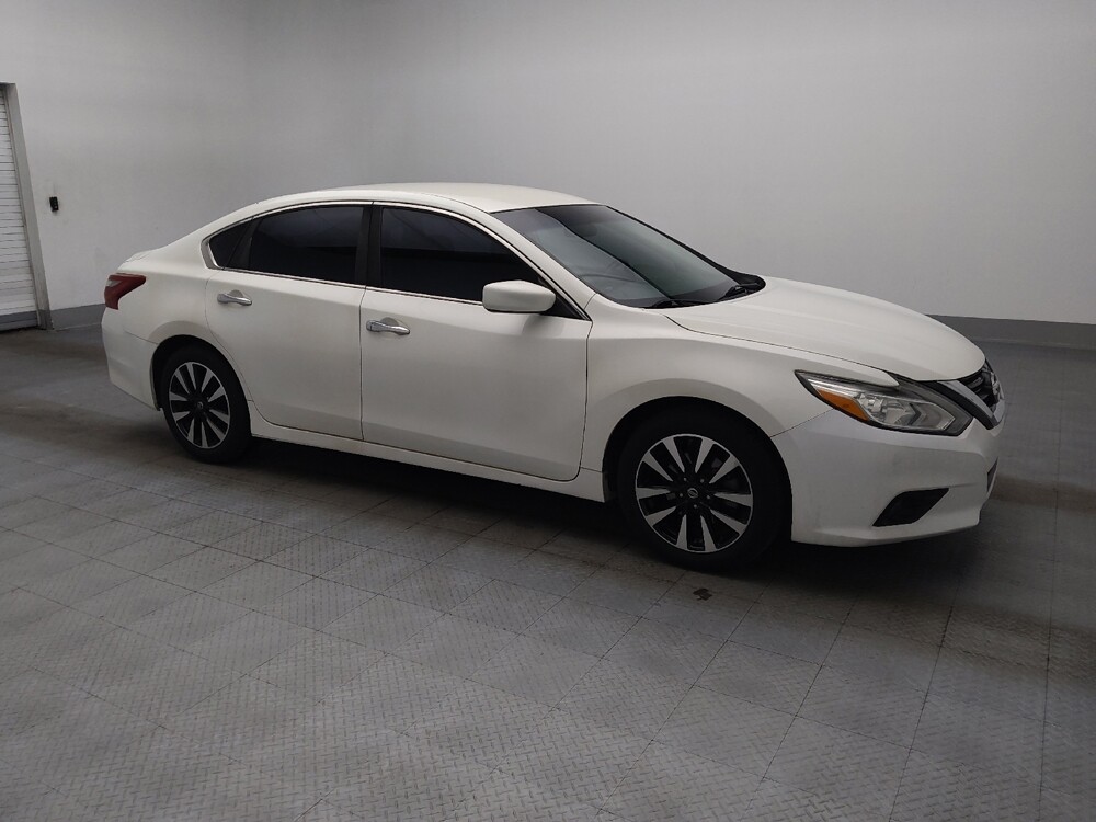 2018 Nissan Altima in Lauderdale Lakes, FL 33313 - 18139963 11