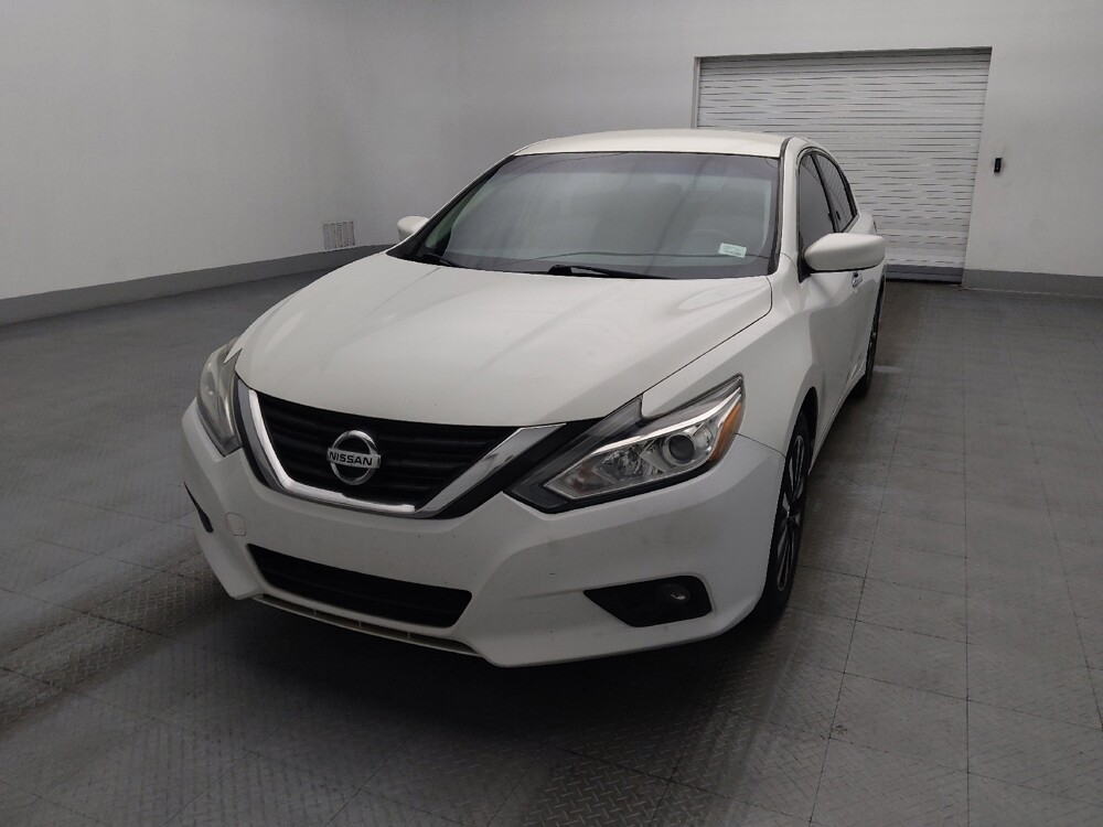 2018 Nissan Altima in Lauderdale Lakes, FL 33313 - 18139963 15