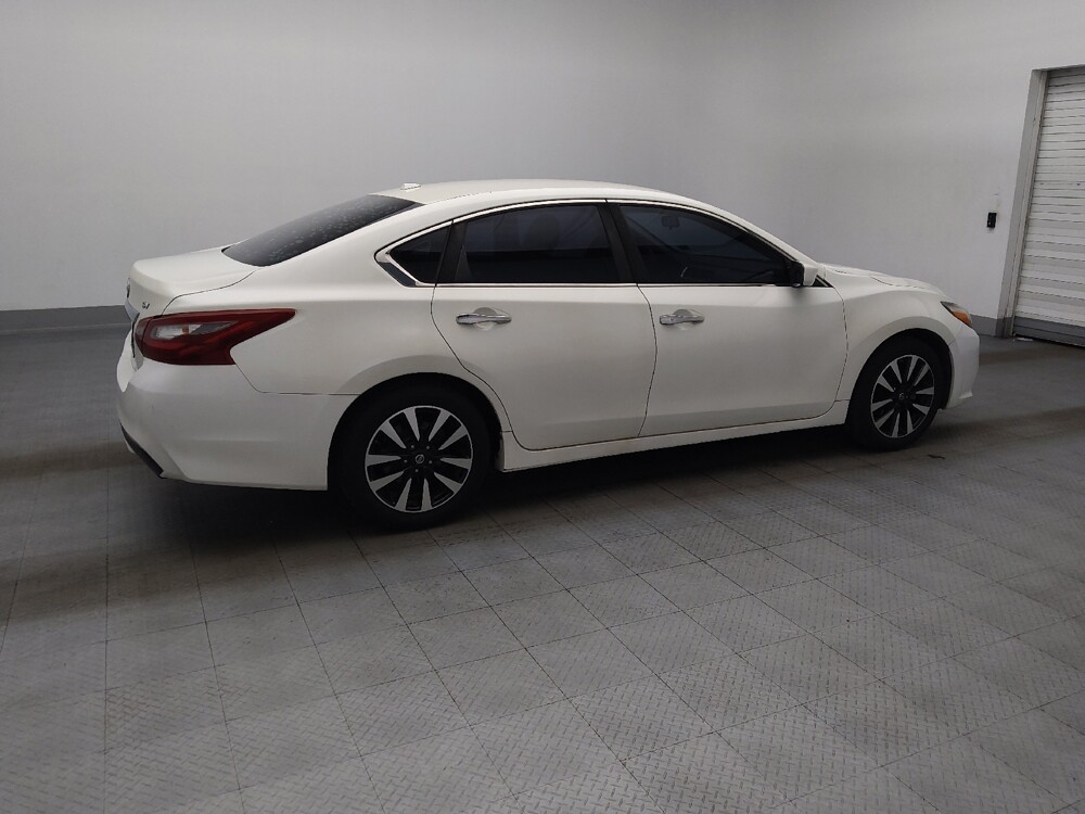 2018 Nissan Altima in Lauderdale Lakes, FL 33313 - 18139963 10