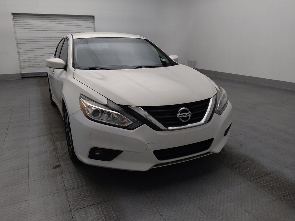 2018 Nissan Altima in Lauderdale Lakes, FL 33313 - 18139963 14