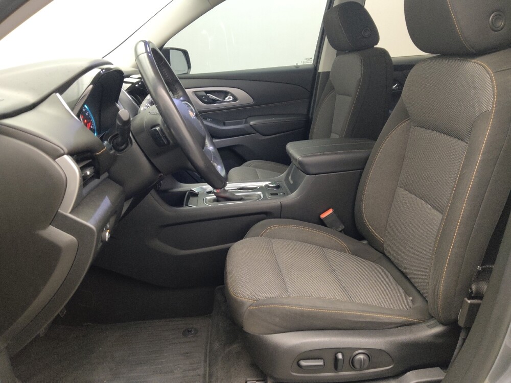 2019 Chevrolet Traverse in Morrow, GA 30260 - 18139968 17