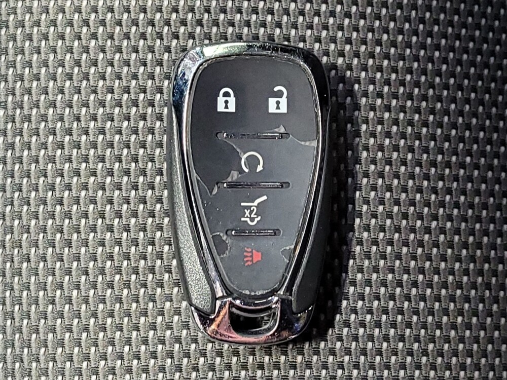 2019 Chevrolet Traverse in Morrow, GA 30260 - 18139968 32