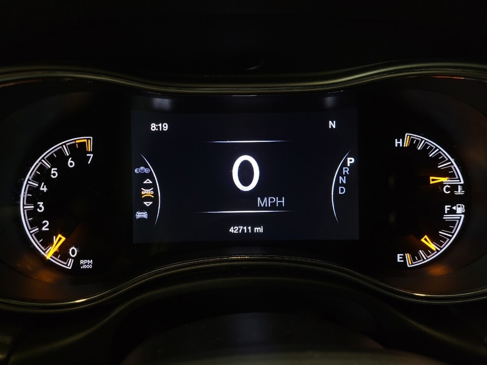 2019 Jeep Grand Cherokee in Miami, FL 33157 - 18139969 23