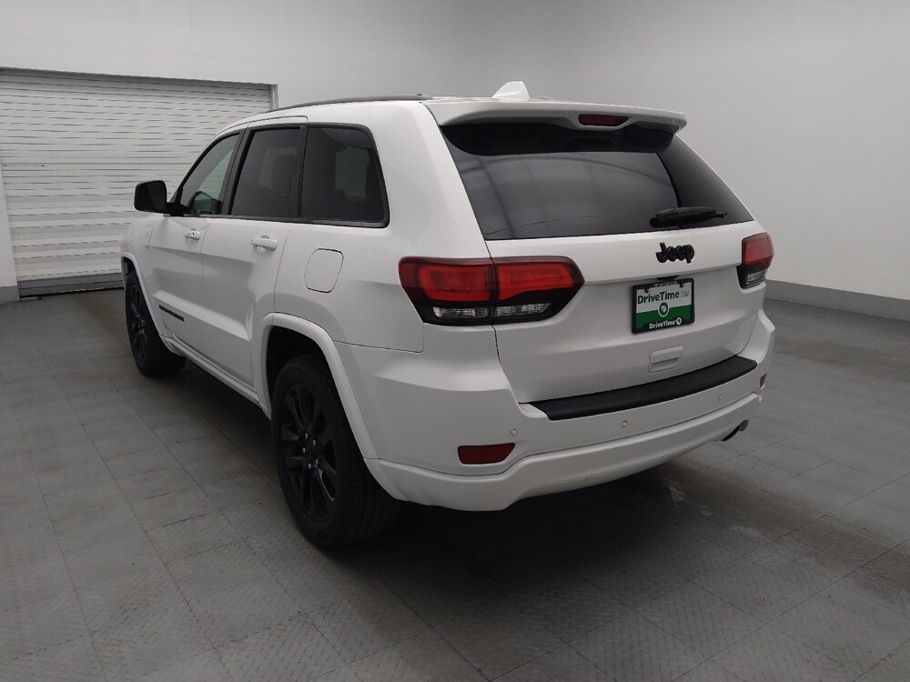 2019 Jeep Grand Cherokee in Miami, FL 33157 - 18139969 5