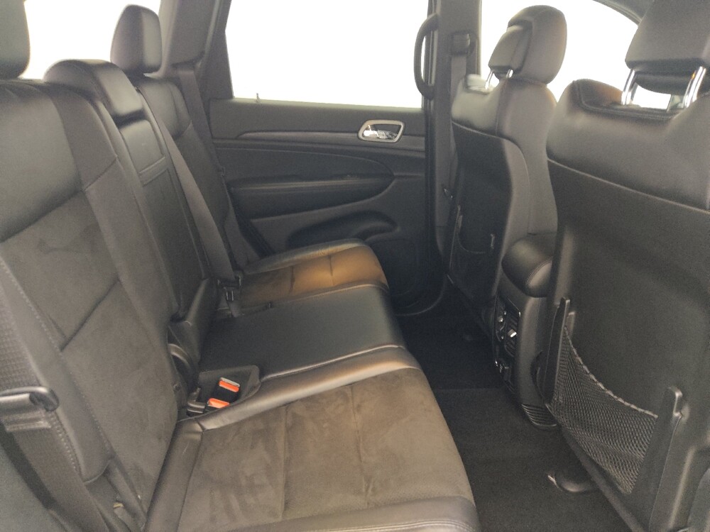 2019 Jeep Grand Cherokee in Miami, FL 33157 - 18139969 19