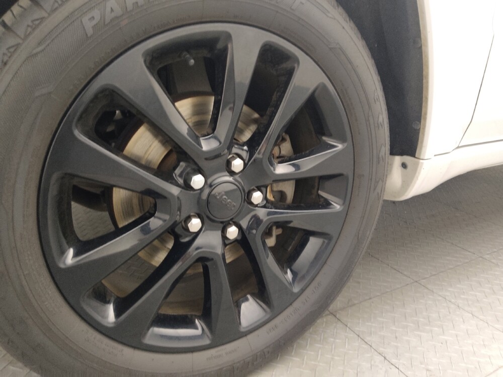2019 Jeep Grand Cherokee in Miami, FL 33157 - 18139969 31