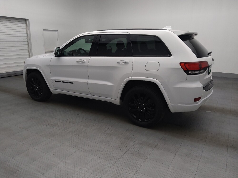 2019 Jeep Grand Cherokee in Miami, FL 33157 - 18139969 3