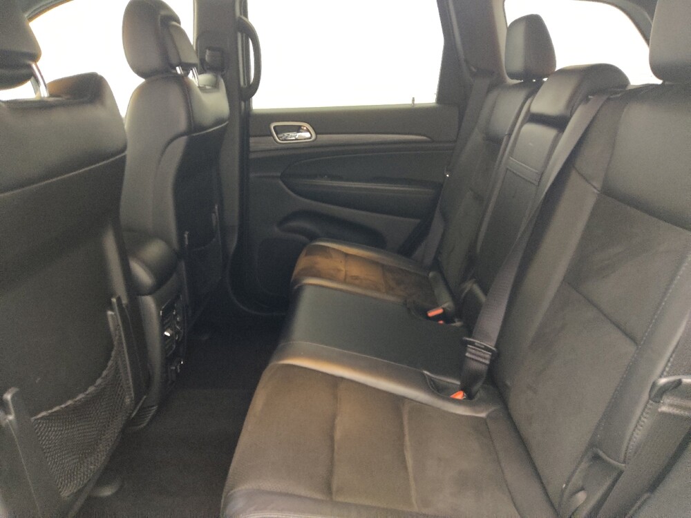 2019 Jeep Grand Cherokee in Miami, FL 33157 - 18139969 18