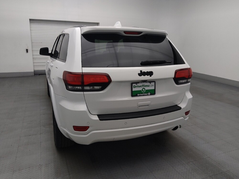 2019 Jeep Grand Cherokee in Miami, FL 33157 - 18139969 6