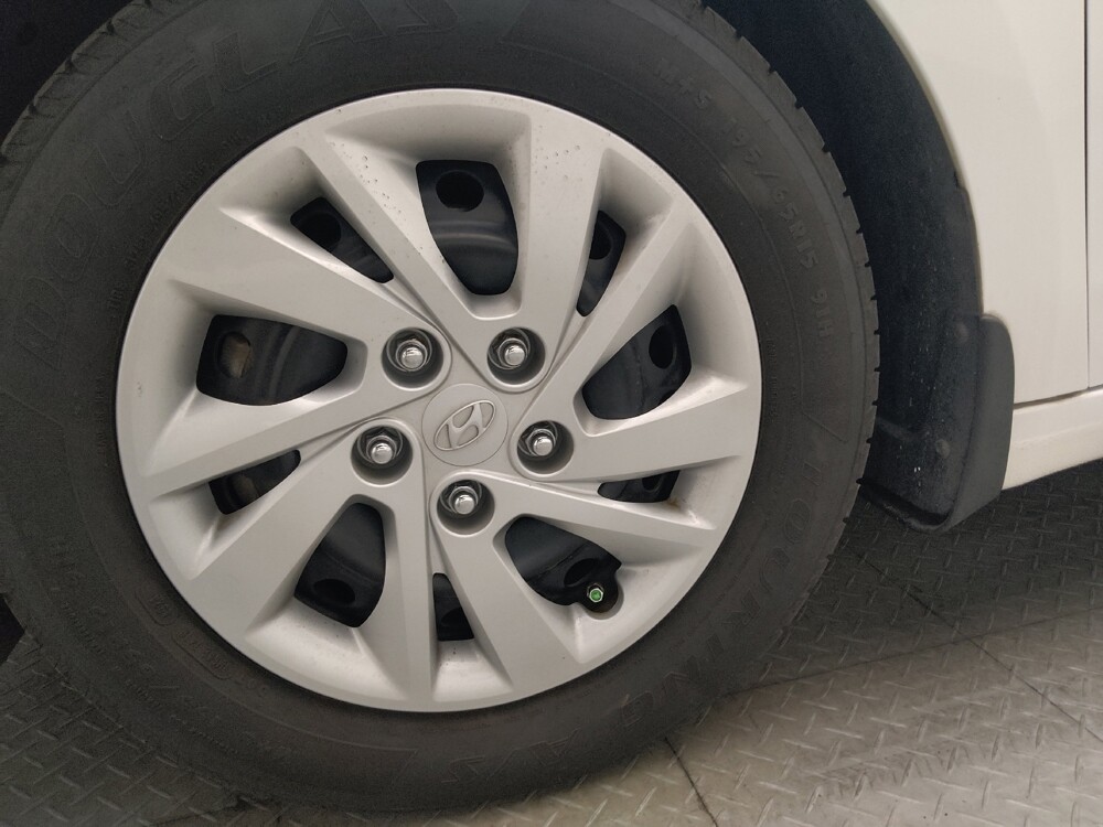 2020 Hyundai Elantra in Pensacola, FL 32505 - 18139971 31