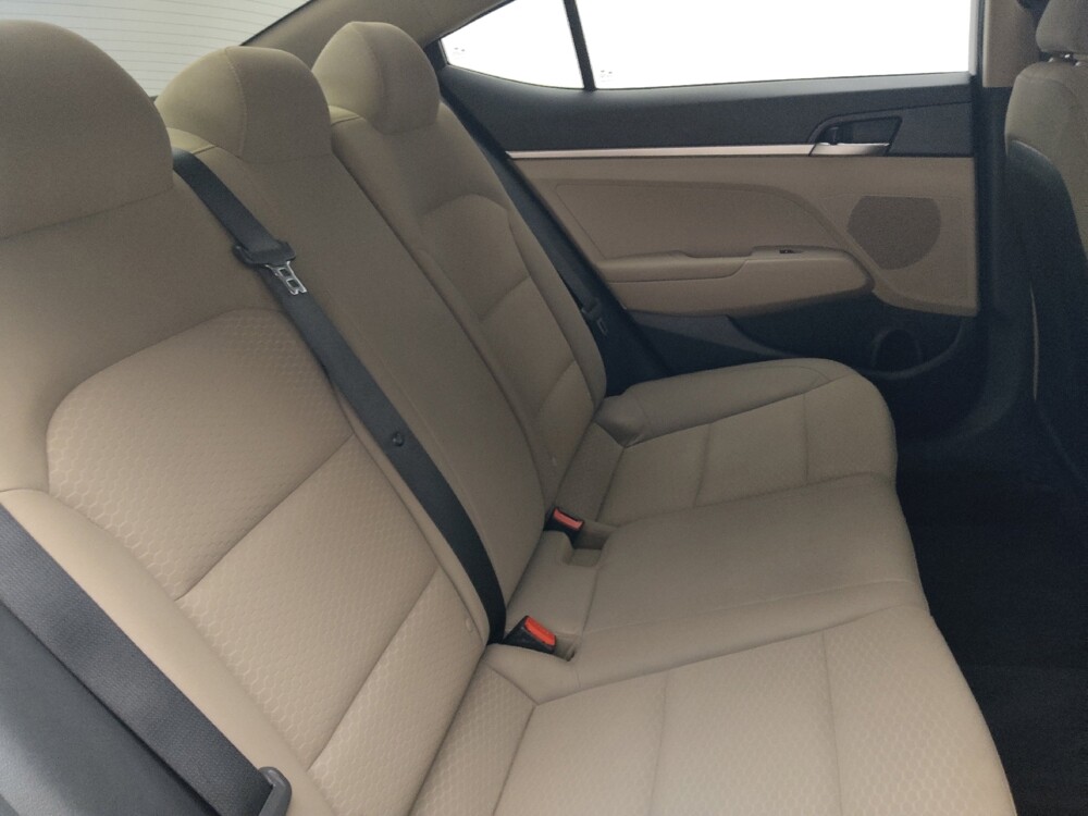 2020 Hyundai Elantra in Pensacola, FL 32505 - 18139971 19