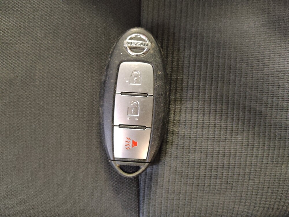 2017 Nissan Titan in Greenville, SC 29607 - 18139976 32