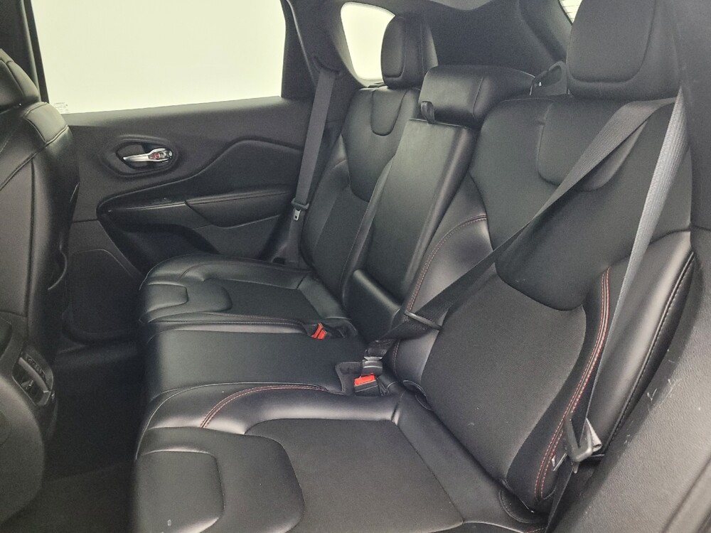2020 Jeep Cherokee in Salem, VA 24153 - 18139977 18