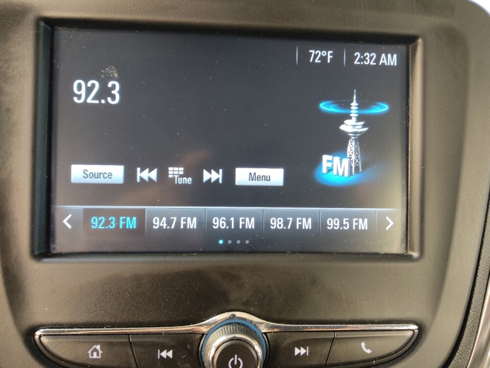 2018 Chevrolet Equinox in Charleston, SC 29414 - 18139981 25