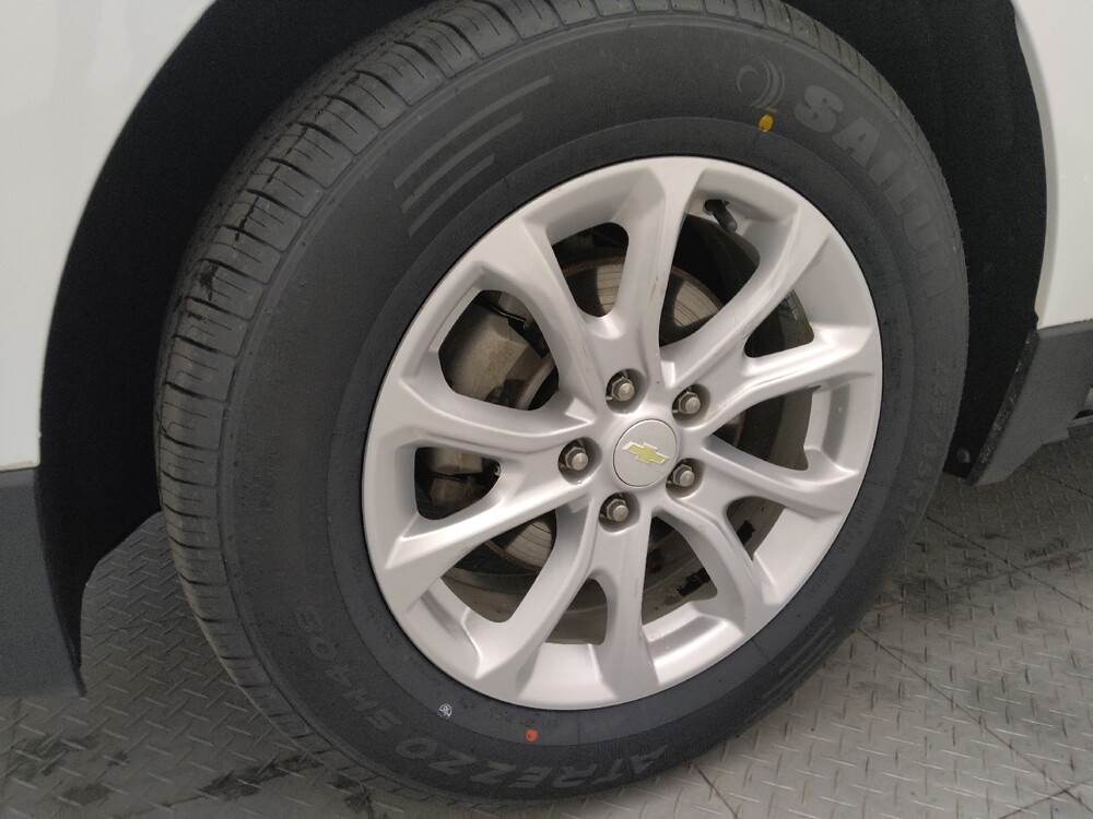 2018 Chevrolet Equinox in Charleston, SC 29414 - 18139981 31