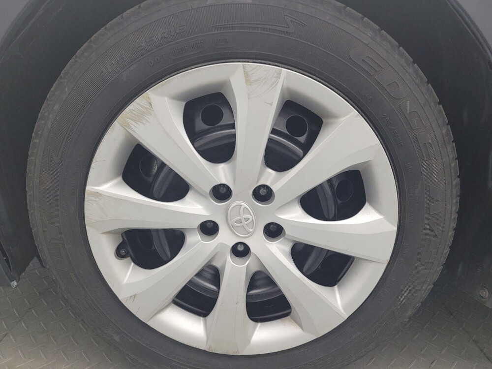 2020 Toyota Corolla in Raleigh, NC 27604 - 18139984 31