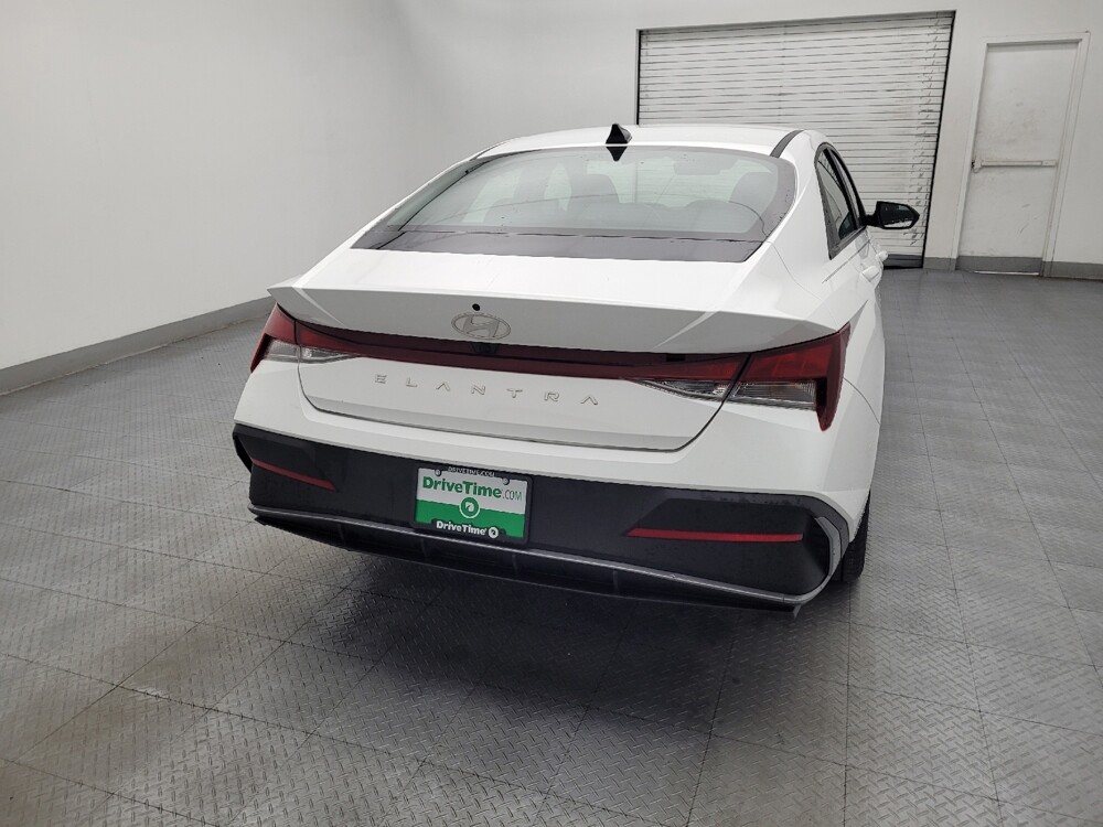 2024 Hyundai Elantra in Charleston, SC 29414 - 18139986 7