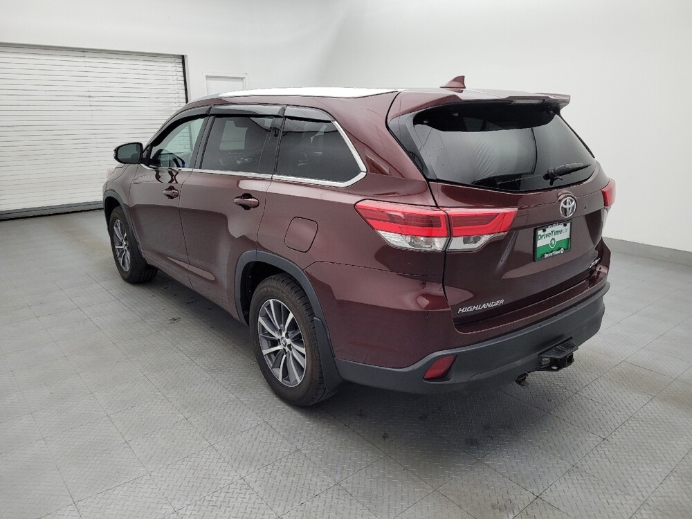 2018 Toyota Highlander in Salem, VA 24153 - 18139989 5