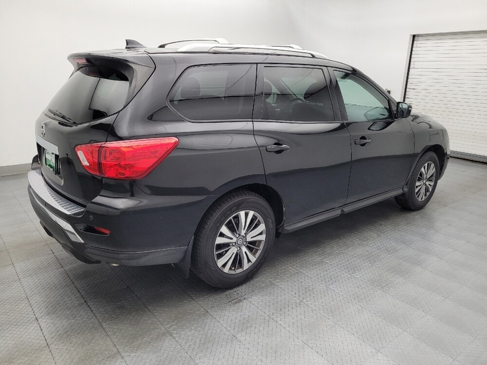 2020 Nissan Pathfinder in Raleigh, NC 27604 - 18139995 10