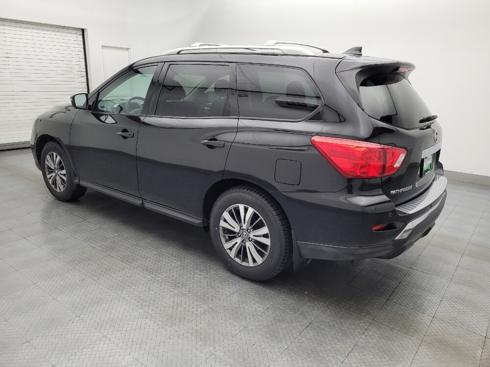 2020 Nissan Pathfinder in Raleigh, NC 27604 - 18139995 3