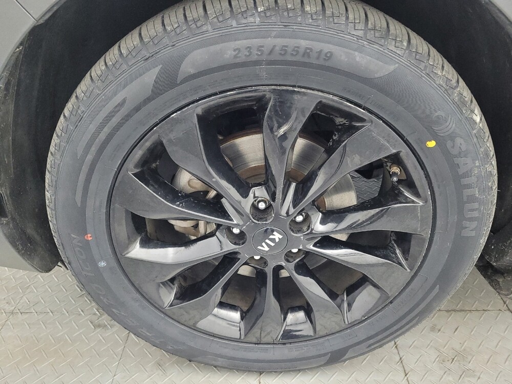 2020 Kia Sorento in Columbia, SC 29210 - 18139998 31