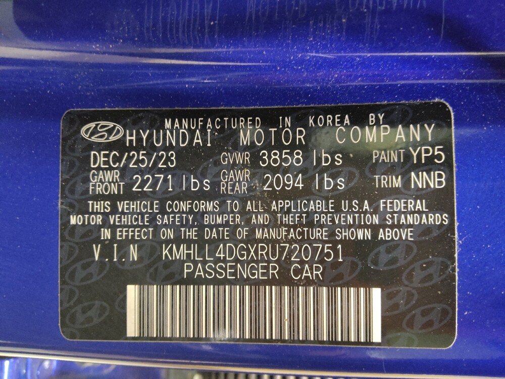 2024 Hyundai Elantra in Salem, VA 24153 - 18140000 33