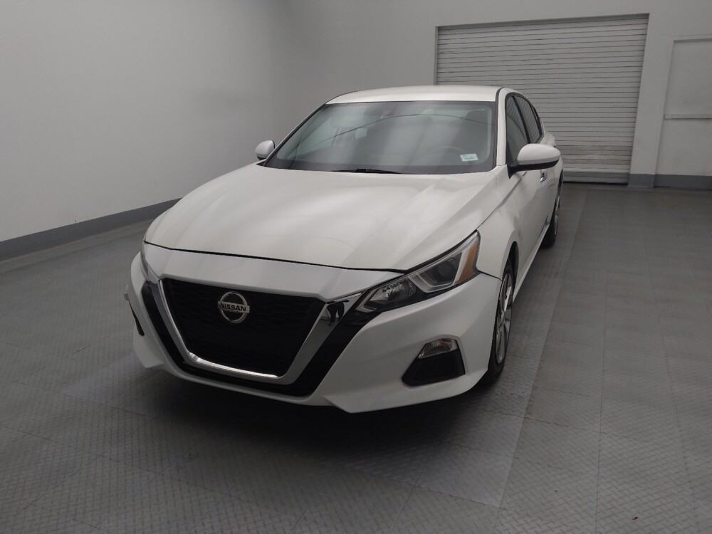 2019 Nissan Altima in Lakewood, CO 80215 - 18140005 15
