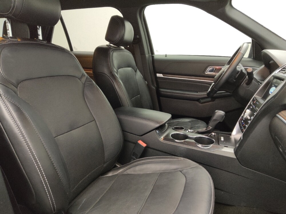 2017 Ford Explorer in Denver, CO 80012 - 18140008 21