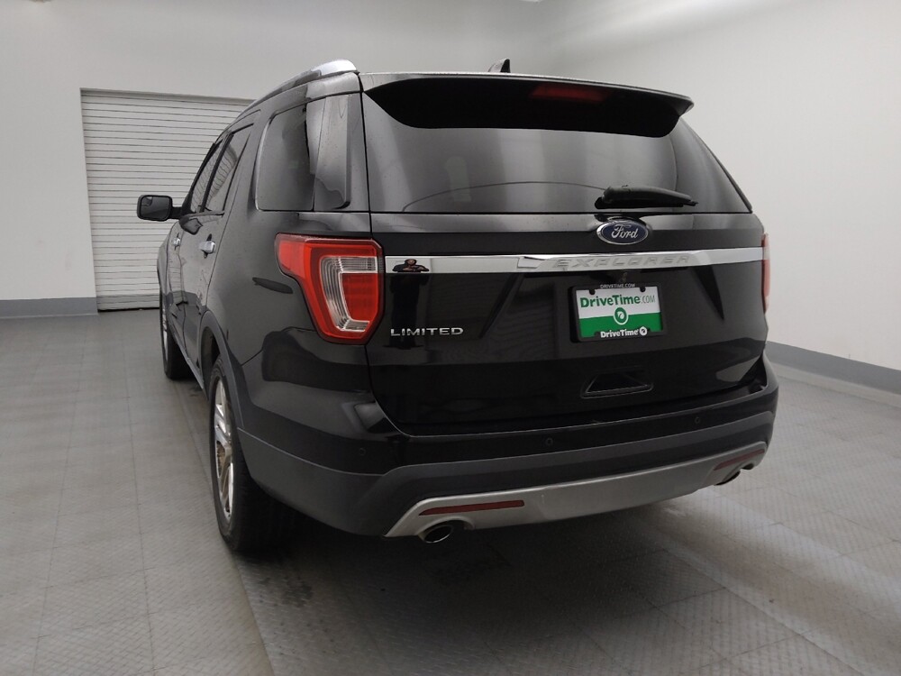 2017 Ford Explorer in Denver, CO 80012 - 18140008 6